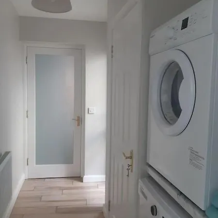 The Middle Apartment